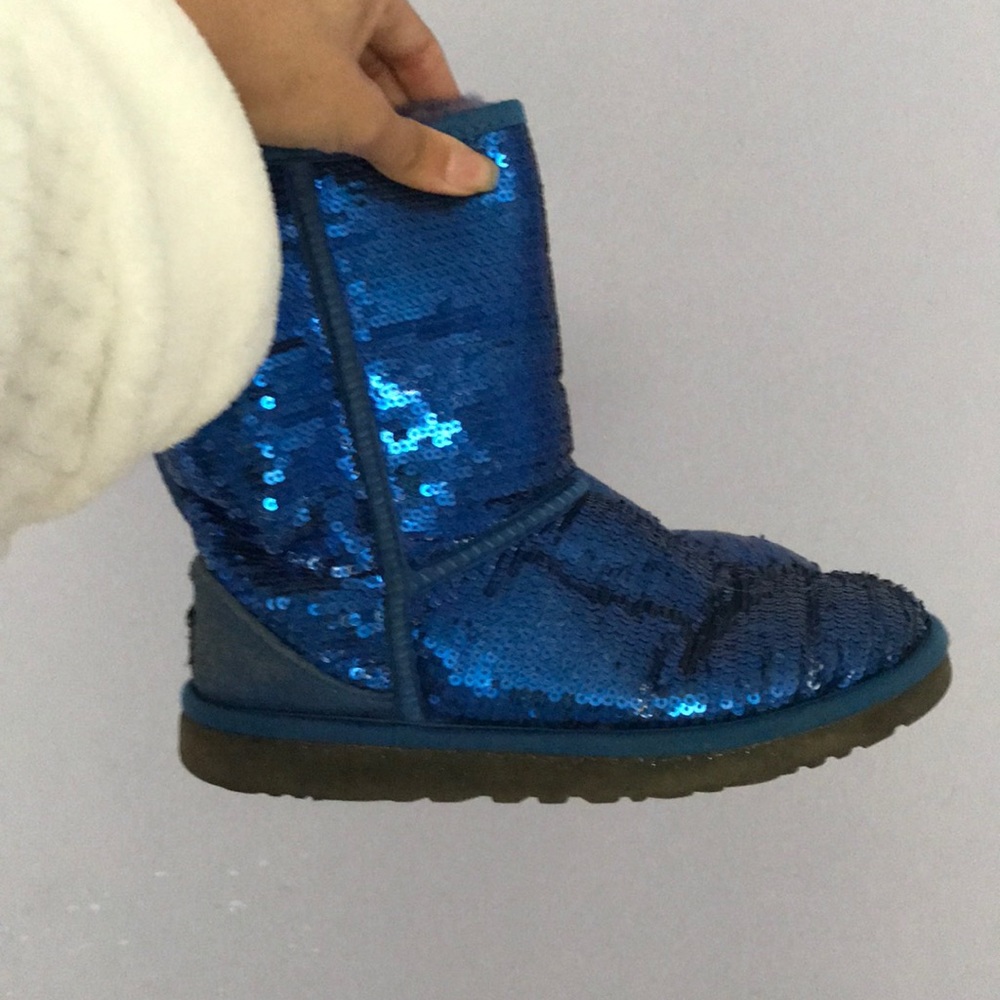 Used Sparkle Uggs